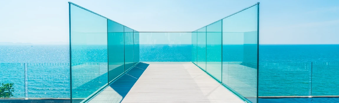 Customized Glass Pool Fence Repair Services in Lake Worth, FL